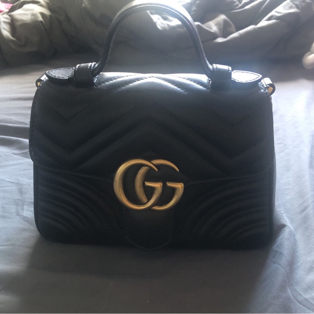 Authentic GUCCi Marmont top handle purse